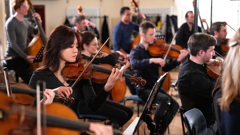 Recording orchestral string sections for Stringscapes by Benjamin Wallfisch 