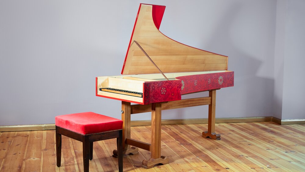 Red harpsichord in Italian style